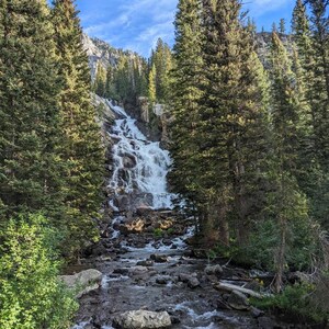 Grand Teton National Park- Hidden Falls Foto, Naturfotografie, Landschaft, Wyoming, Wasserfall, Giclee Druck, Wandkunst