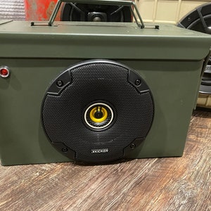 Bluetooth “M2A1” ammo can speaker system