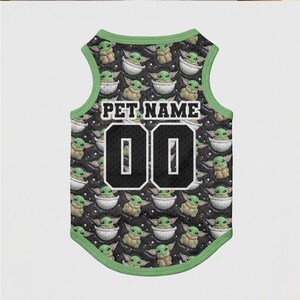 Camiseta personalizada de Star Wars para perros Majestic, a juego con el dueño, atuendo espacial negro para mascotas, camiseta personalizada de Grogu Yoda para vacaciones, jersey para cachorros del Día del Padre imagen 6