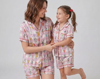Pigiama per la famiglia con palloncino di Topolino a quadretti rosa, set per pigiama mamma e figlio, regalo Disney per la festa della mamma, set da notte per adulti e bambini