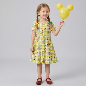Vestido infantil de Disney Toy Story con estampado de globos, Woody, Buzz y Jessie, estampado de cuadros vichy, regalo para el Día de la Madre 2026, conjunto de verano. imagen 1
