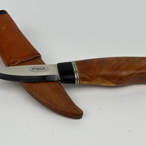 Bright hunting knife with leather sheath Vintage