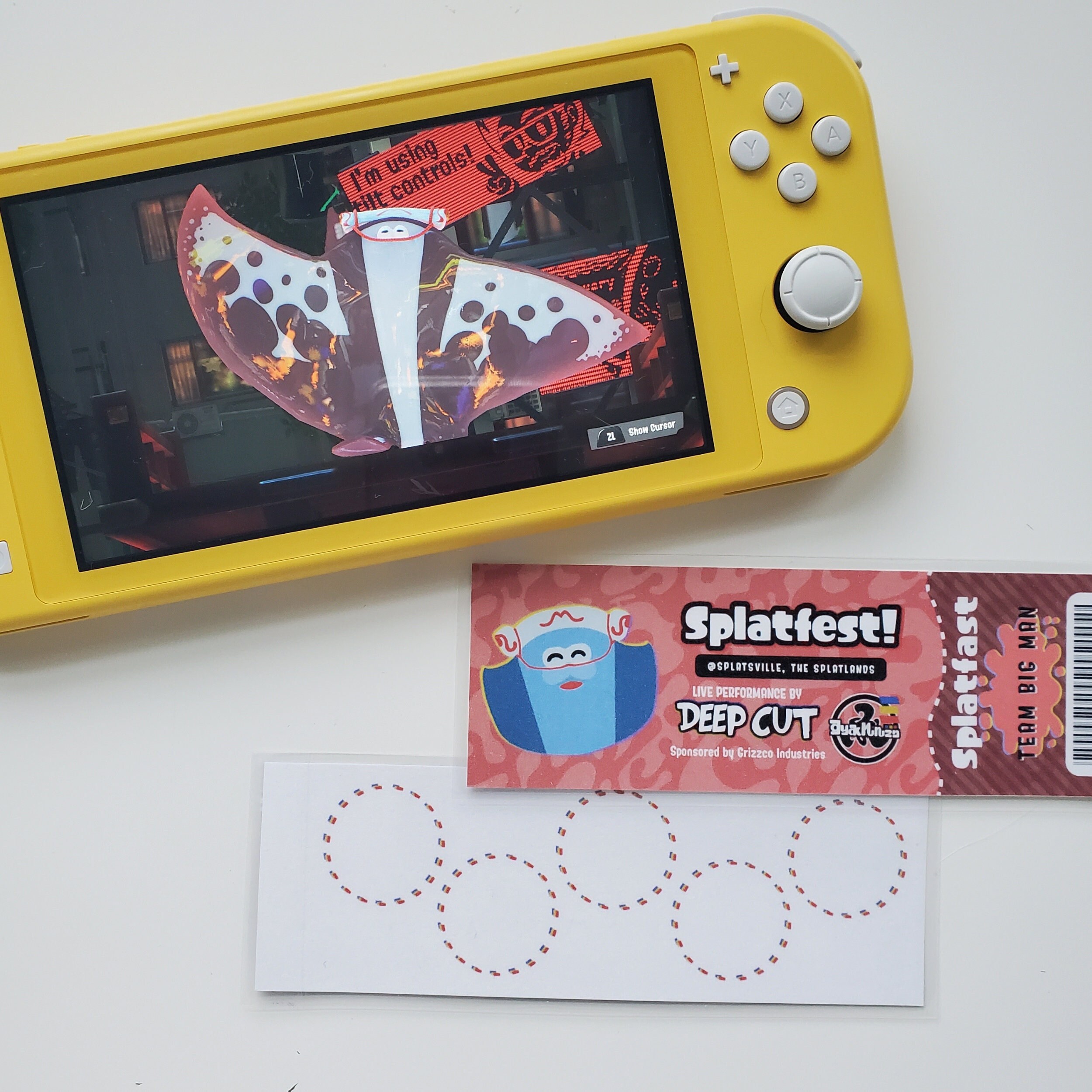 Nintendo Switch Lite イエロー　スプラトゥーン3 Nintendo Switch Lite イエロー + Splatoon 3 【公式通販】