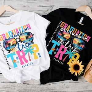 Custom Graduation Family Trip Shirts 2025 Personalized Graduate Vacation Matching Tshirts Beach Summer Vacay Tees Group T-shirts Grad Gift