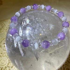 Amethyst + White Crystal with Cat’s Eye Bracelet 7.5”