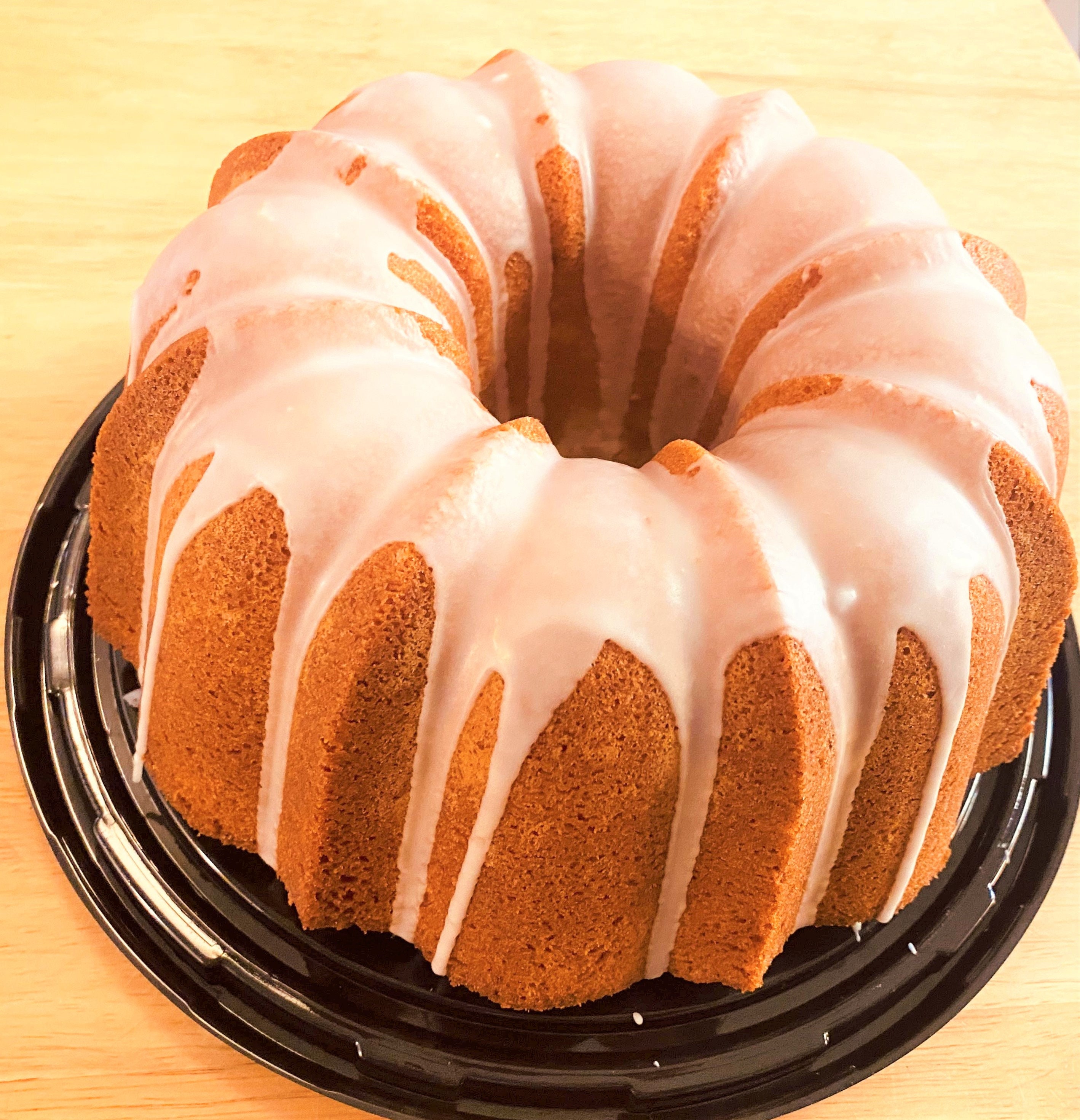 Pound Cake, Homemade, Fresh Ingredients, Fruit Extracts, Baked Goods