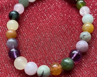 Stretch-Armband mit verschiedenen Kristallen | Edelsteinschmuck | Kristallarmband | Boho-Armband | Geschenk für Sie