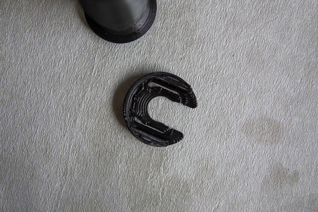 Locking Spring Clip UPDATED DESIGN for All Vaculock