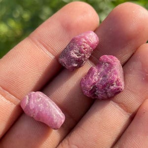 Raw Ruby 3 Pieces, Natural Ruby Rough Stone Lot, Uncut Ruby Gemstone, Raw Gemstone Specimens, Ruby Crystal for Jewelry Making