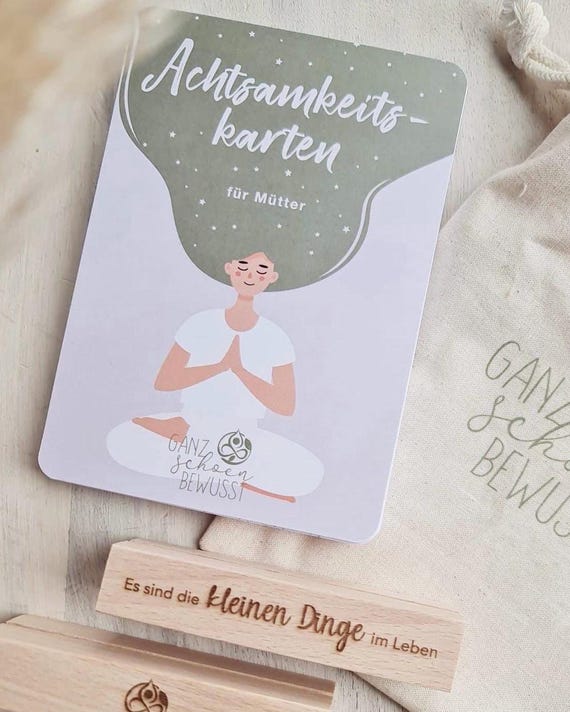 ACHTSAMKEITSKARTEN für Mamas | 31 Mutmachkarten mit Übungen, Affirmationen & Meditationen | Selbstfürsorge Geschenk + Holzaufsteller