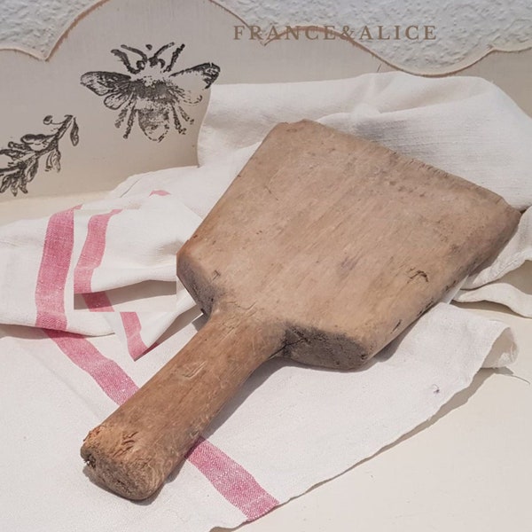 Französischer Schläger aus Vintage-Holz, der als Wurstbrett verwendet werden kann und sich ideal für Ihre „französische Landhaus“-Dekoration eignet