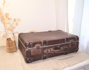 Valise marron en carton vintage | Ancienne valise de voyage brocante | Bagages