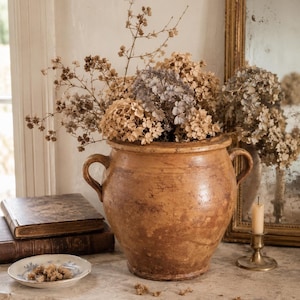 Pot à confit terre cuite émaillée ocre jaune — chiffre "4" gravé, Sud de France, XIXe siècle