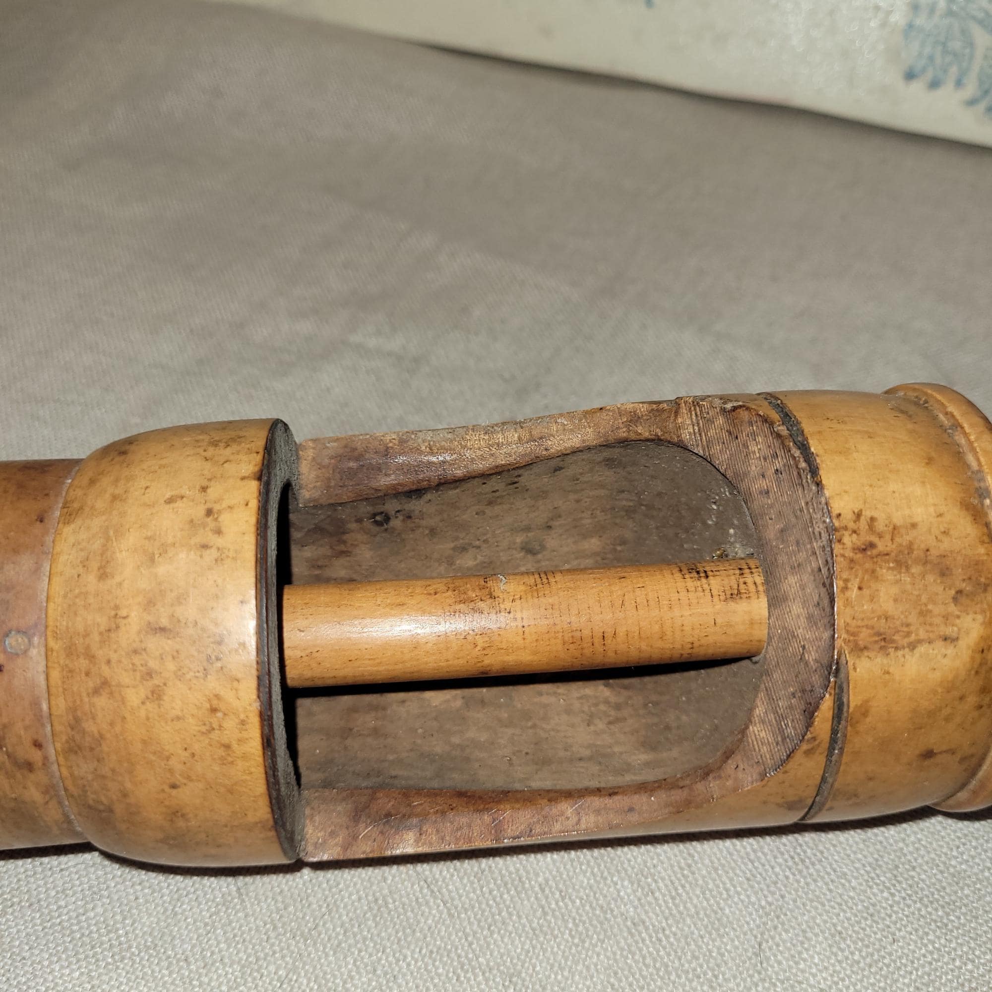 ANCIEN BOUCHE BOUTEILLE En Bois L Incassable Bouchonneuse Bouchon De