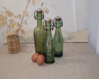 ヴィンテージの緑色のガラス製ビール瓶3本セット — Limoux Alet