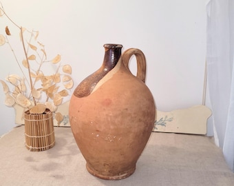 Antiker Terrakottakrug mit teilweise brauner Glasur – französische ländliche Keramik, 19. Jahrhundert, Höhe 31 cm