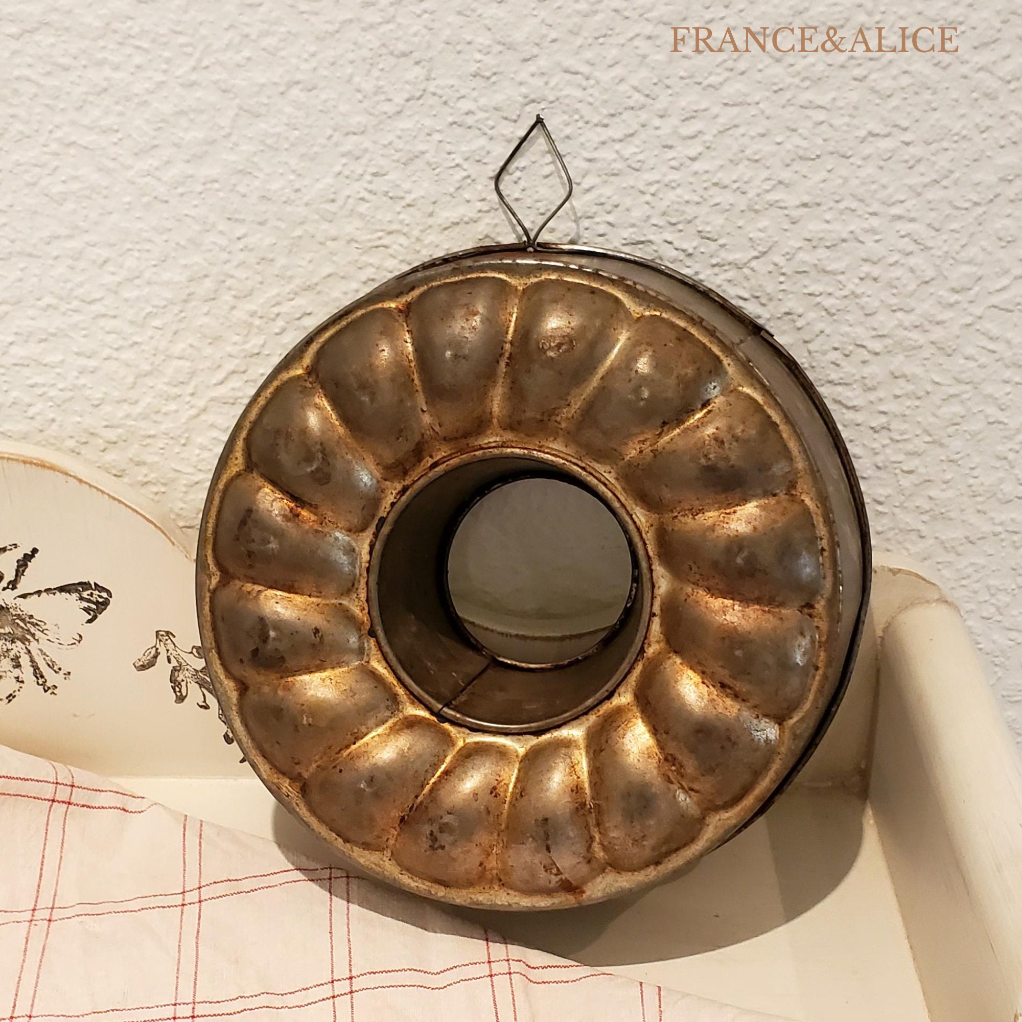 【鋳型】アンティーク　鉄製焼き型　レトロ ヴィンテージの鉄製ケーキ型 – フランス、1950年代 – カントリー