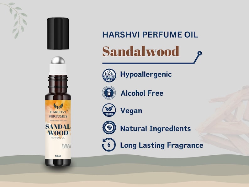 Puede incluir: Un frasco de vidrio marr&oacute;n de aceite de perfume de s&aacute;ndalo con un aplicador de rodillo. El frasco est&aacute; etiquetado como "HARSHVI PERFUMES SANDAL WOOD PERFUMETOL". El frasco est&aacute; rodeado de iconos que indican que el producto es hipoalerg&eacute;nico, sin alcohol, vegano, hecho con ingredientes naturales y tiene una fragancia duradera.