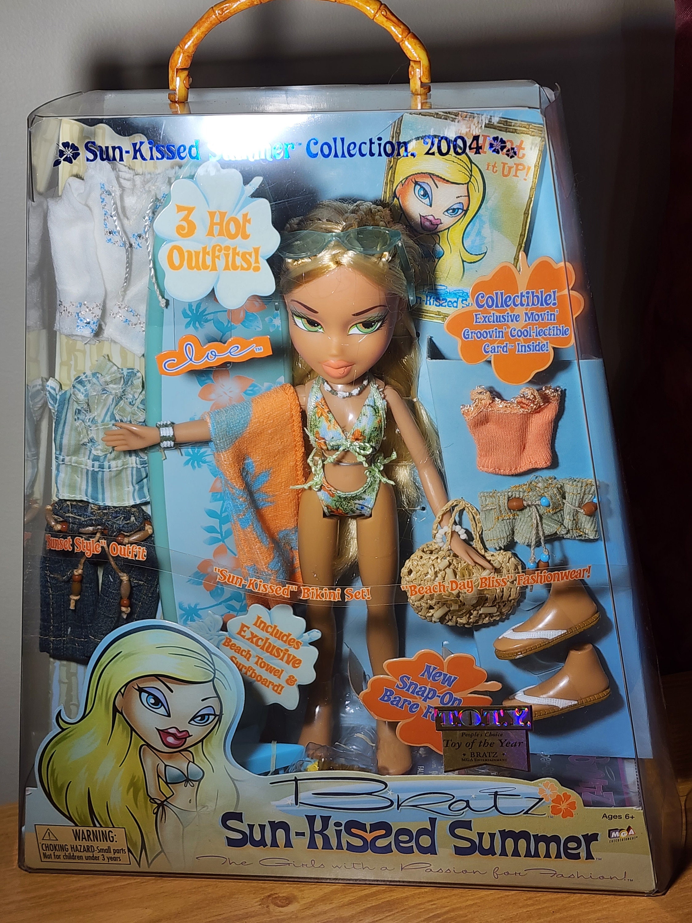 Bratz Sun Kissed Summer 2004 Yasmin Doll 3 HOT Outfits 2004 Toy Of