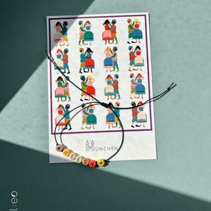 Buntes Armband "Wiesn" + Postkarte "München" (DIN A6, Naturpapier), Oktoberfest, Wiesn, München, Tracht, ...