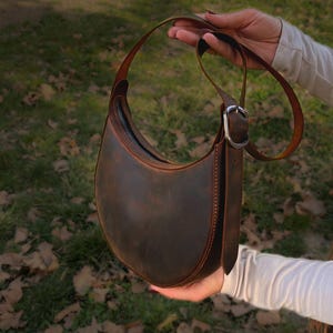 Circular Shoulder Bag with Zipper PDF Pattern / Downloadable Handbag Pattern / Leather Purse PDF Template / Video Tutorial