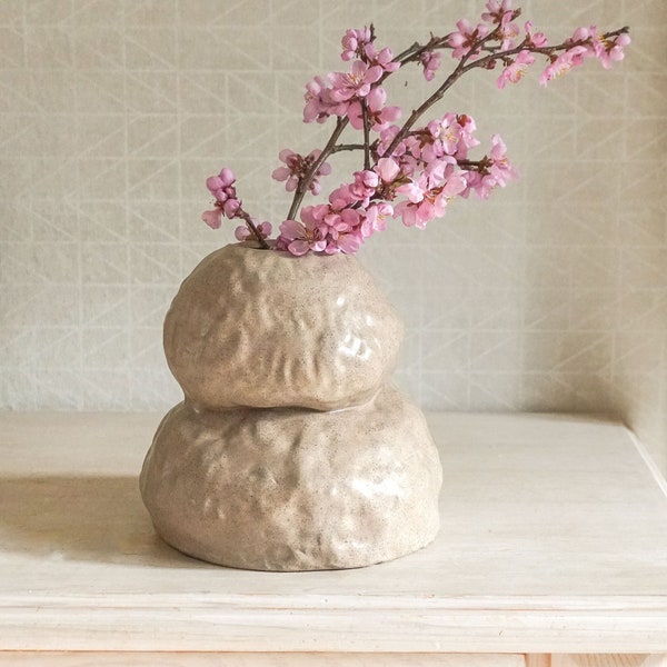 Handgefertigte Vase aus Keramik - Einzelstück | Handgebaute Keramikvase | Organische Form, strukturierte Oberfläche | Moderne Vase |Wohndeko