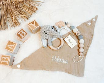 Baby gift set, personalized rattle, personalized bib, personalized set, gift set