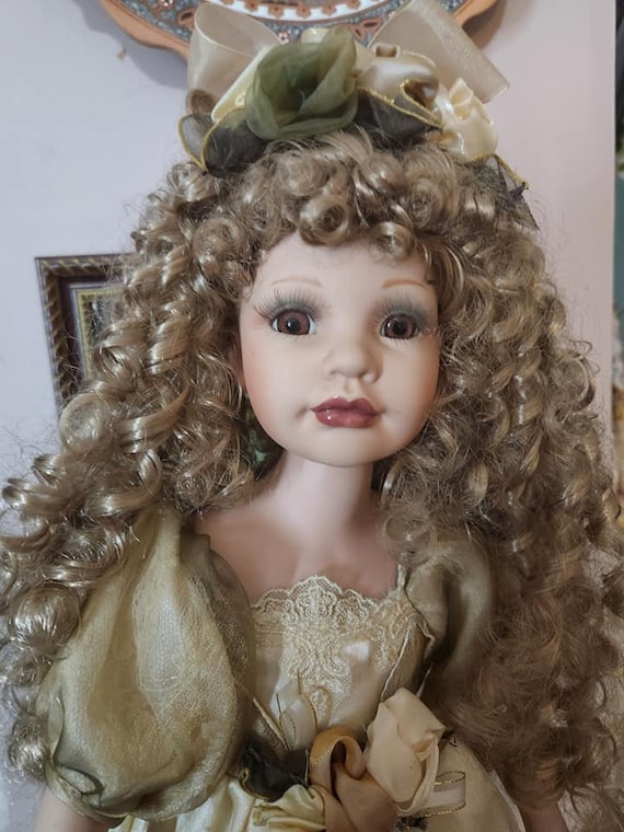 duck house heirloom dolls green dress duck house heirloom dolls green dress