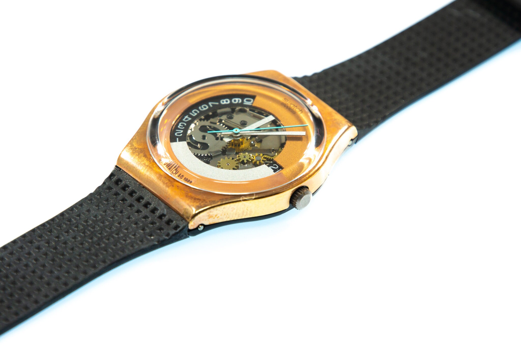 NEW: 1989 Vintage Swatch 