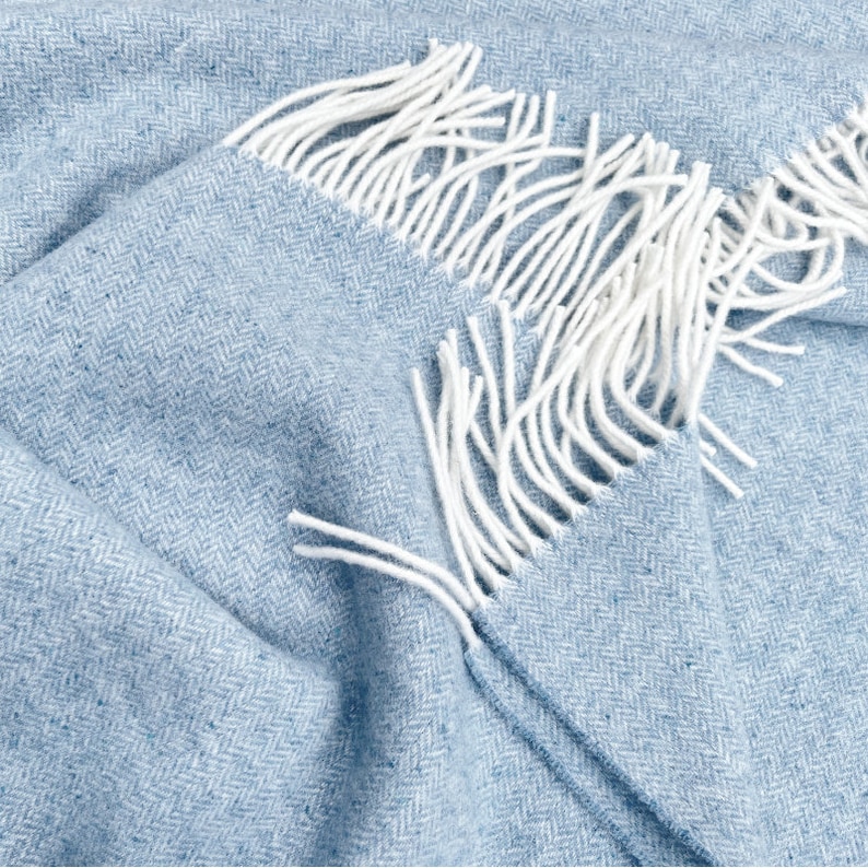 Ocean  Blue large cashmere and merino blanket 140X200