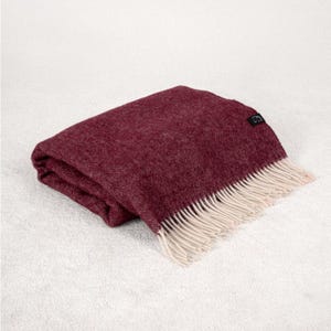 Burgundy Red Pure Wool Blanket Throw: Hypoallergenic, Eco-wool