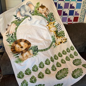 Wee Safari Growth Mat Quilt, Jungle Babies Quilt, Baby Milestone Blanket, Handmade Baby Quilt,  Baby Quilt, Nursery Decor, Baby Shower Gift
