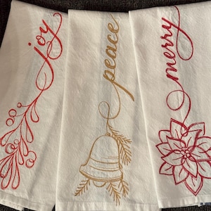 Tea Towel Handcrafted Embroidered Cotton Kitchen Towel for Christmas Holiday Winter Theme Decorative Kitchen Towel Hostess Gift Under 20