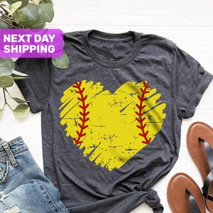 Beunruhigt Softball Herz Shirt, Baseball Herz Shirt, beunruhigt Baseball Shirt, Softball Shirt, Softball Herz Shirt, Softball Mom Shirt
