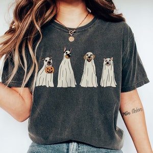 Camiseta de Halloween, Camiseta Fantasma, Camiseta de Cachorro de Outono, Presente de Halloween, Camiseta para Amantes de Cachorros, Camiseta de Cachorro Fantasma, Camiseta de Temporada Assustadora, Camiseta de Cachorro de Halloween