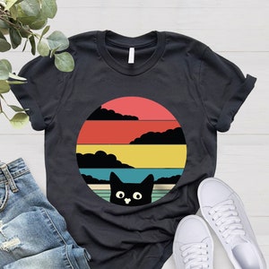 Cat Retro Funny T-Shirt, Vintage Cat Shirt, Cat Lover Shirt, Cat Mom Shirt, Kitten Cat Gift, Xmas Men&#39;s Shirt, Funny Cat Tee, Retro Gift Tee