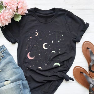 Camisa celestial, camisetas com estampa da Lua, camiseta com estampa da Lua, astrologia com as fases da Lua, camiseta feminina com estampa da Lua, tingida para roupa, presente para ela