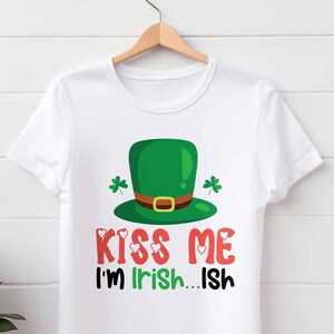 Kiss Me I&#39;m Irish ...ish Funny St Patrick&#39;s Day T-Shirt, Green Shamrock St Patrick&#39;s Day Shirt, Unisex St Paddy&#39;s Day Tee Gift For Men Women