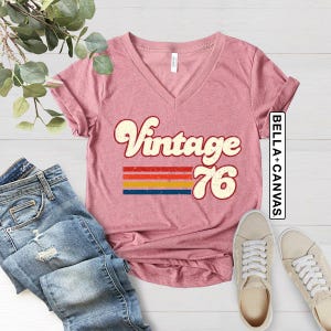 Vintage 1976 Geburtstags-T-Shirt mit V-Ausschnitt, Retro-Stil, 50. Geburtstag für Frauen, Vintage 1976-T-Shirt, 50 Heather Mauve