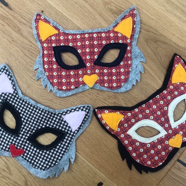 Bespoke handmade glamorous sparkly cat mask. Dressing up and make believe/gold felt/cotton/durable. Cat lover, world book day.