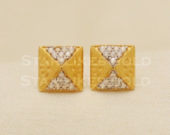 18 karat 18k gold stud earrings jewelry