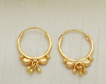20 karat 20k gold bali hoop earrings