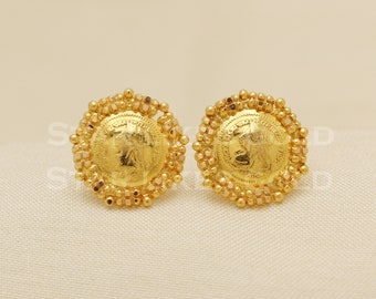 18 karat 18k gold stud earrings jewelry