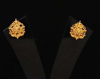 Indian Style 22k 22kt gold stud Earrings Handmade Jewelry, Perfect Gift for Lover