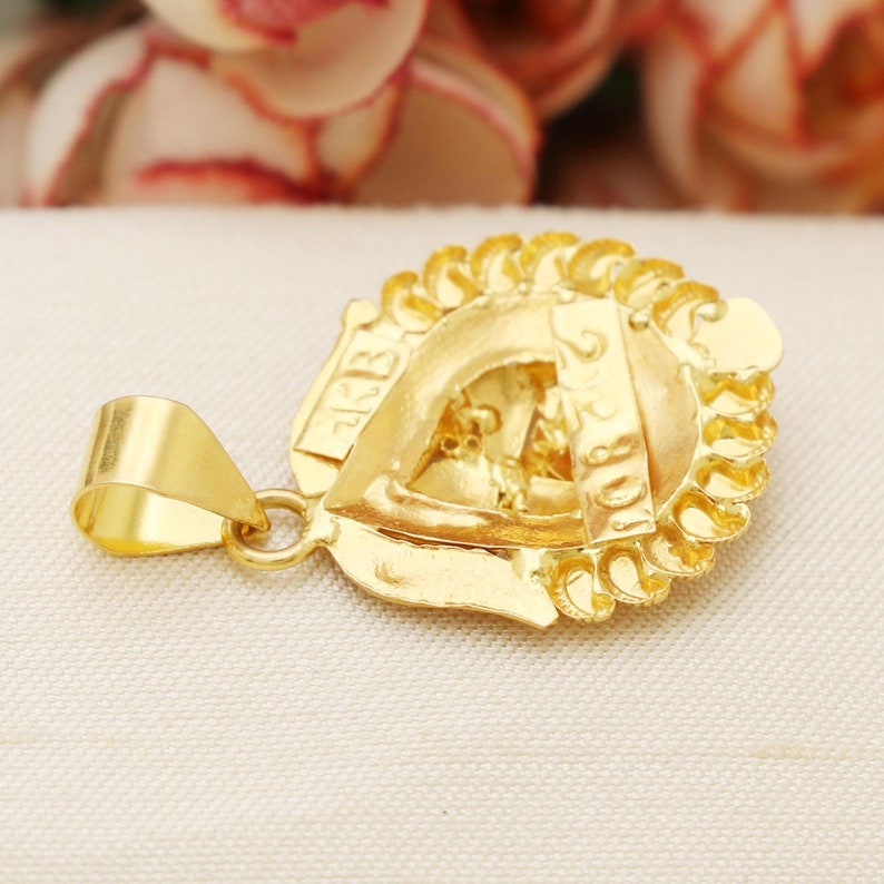 Vintage Design 22k Gold Pendant Jewelry, Asian Gold Pendant, 22kt Gold Locket Pendant Valentine