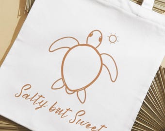 Salzig aber süß Küsten Line Art Schildkröte PNG - Einfaches Sommerferien-Shirt Design - Minimalistische Strandlebensstil Grafik