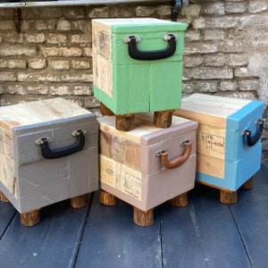 Children's stool or side table made of pallet wood Sagar