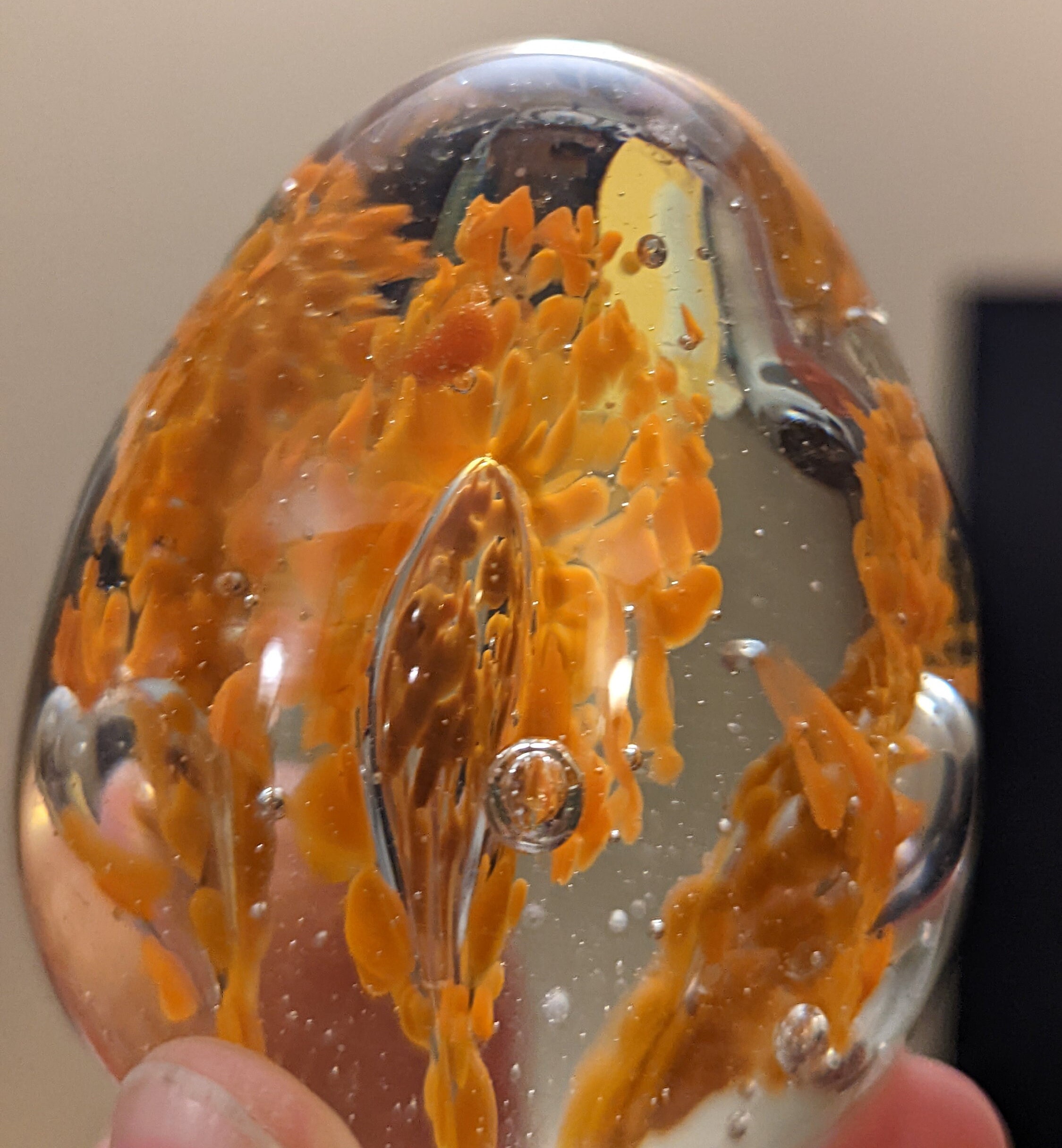 Vintage Giftcraft Studio Glass gorgeous orange sea plant like interiror Paperweight