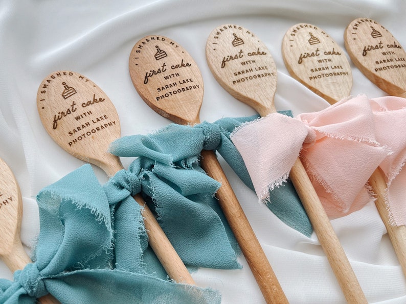 Add creativity to your newborn photography with a distinctive cake smash photo prop, making each session a unique and memorable experience.