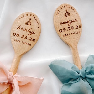 Cuchara para aplastar pastel de primer cumpleaños, accesorio para fotos de primer cumpleaños, cuchara de madera personalizada para aplastar pastel, accesorio para fotos de niña para primer cumpleaños, accesorio para aplastar pastel